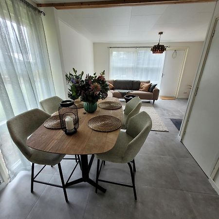 Ecolodges De Dreef Guesthouse เรอเนสเซอ ภายนอก รูปภาพ